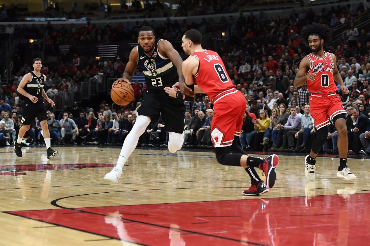 Giannis antetokounmpo bucks hawks milwaukee inquirer playoffs finals conference hyperextended lineups predicted 5s 1st tonight structural scenarios acl sportskeeda